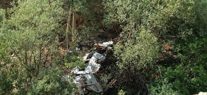 Tarım işçileri uçuruma yuvarlandı: 4 ölü 18 yaralı