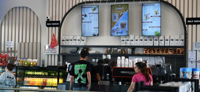 Genç Kafe, bir yılda 320 bin genci ağırladı