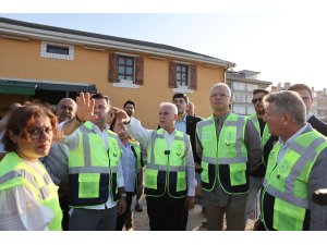 Mudanya’nın vitrini Büyükşehir’le yenileniyor