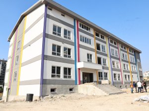 23 Nisan’a yeni okul geliyor