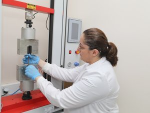 Kağıt atıkları saksıya dönüşecek