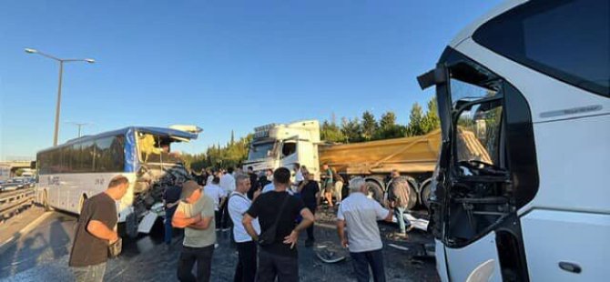 TEM Otoyolu'nda zincirleme kaza: 1 ölü, 16 yaralı