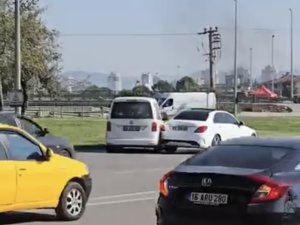 Kazaya neden olan sürücü olay yerinden kaçtı