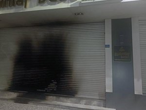 Bursa’da mağazayı önce ateşe verdi sonra video çekti