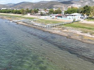 İznik Gölü gün gün kuruyor