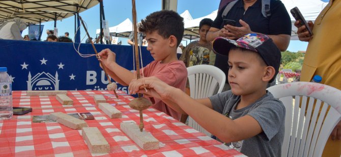 Bursa'da arkeolojiyi eğlenerek öğrendiler