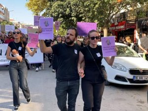 Bursa'da kreşteki havuzda boğulan Berra için adalet yürüyüşü