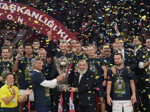 38. Erkekler Cumhurbaşkanlığı Kupası’nda zafer Fenerbahçe’nin