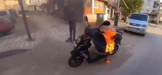 Bursa'da motosiklet alev topuna döndü! Vileda kovasıyla müdahale