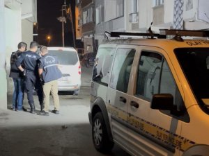 Bursa'da olaylı gece! Aracı kundaklayıp kaçtı