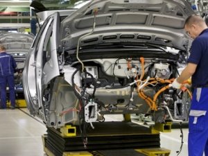 Otomotiv devi 10 milyar dolarlık borçla iflas etti