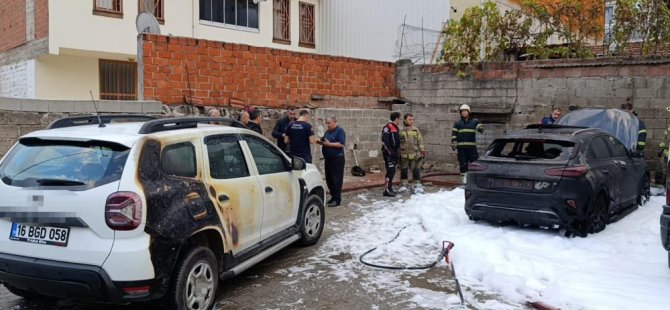 Bursa’da korkutan yangın! 3 araç zarar gördü