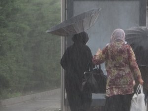 Bursa için gök gürültülü sağanak uyarısı!