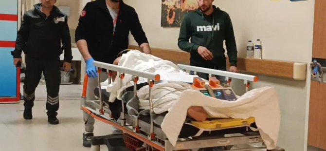 Bursa'da elektrik direğinden düşen 2 tekniker yaralandı