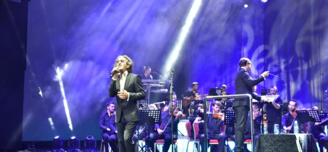 63. Uluslararası Bursa Festivali’nde Fettah Can rüzgarı