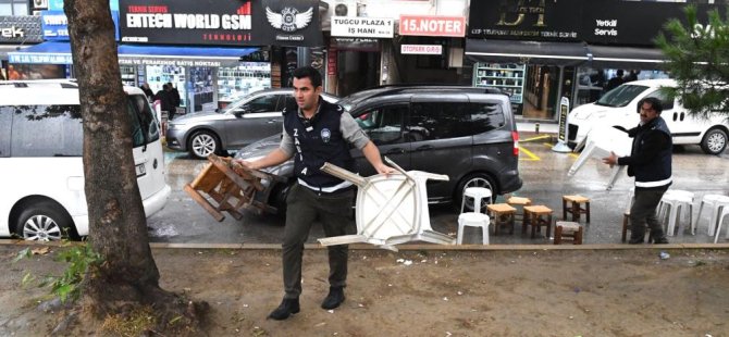 Bursa'da işgal edilen kaldırım ve yollar temizlendi