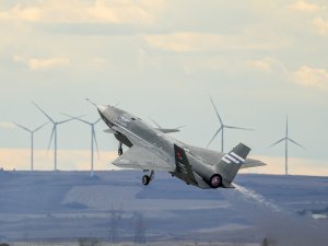 Bayraktar KIZILELMA’dan ilk atışta tam isabet