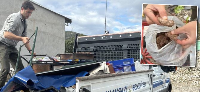 Bursa'da mide bulandıran görüntüler! Bozuk köfte ve sucuklar...