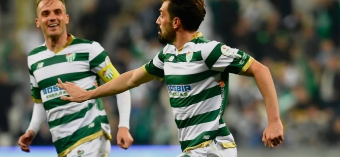 Bursaspor Menemen FK’yı 3 golle geçti