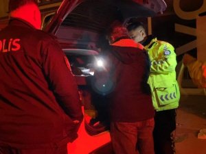 Bursa'da alkollü sürücü aracını öve öve bitiremedi