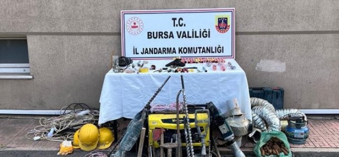 Bursa'da define avcılarına suçüstü!