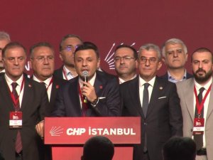Özgür Çelik yeniden CHP İstanbul İl Başkanı seçildi