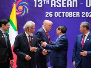 Trump'tan Orta Doğu için barış mesajı! "3000 yıl sonra..."