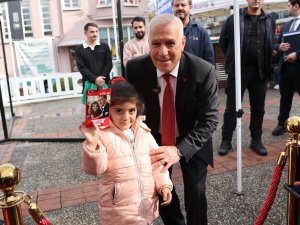 Bursalılar, Atatürk ile aynı karede