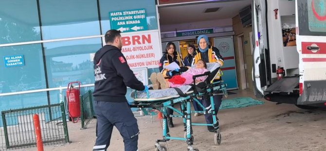 Bursa'da 9 yaşındaki çocuk demir kapının altında kaldı