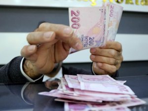 Hangi emeklinin maaşından kesinti yapılacak? İşte kişi sayıyı ve detaylar...