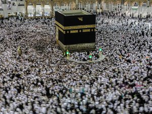 Hac ibadetine ilişkin yanıltıcı tanıtımlara ceza