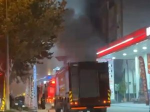 Bursa'da korkutan yangın! Benzinliğe sıçramadan söndürüldü