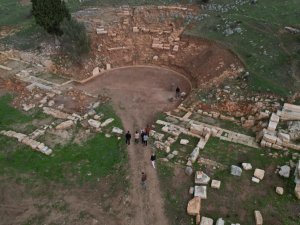 Gölyazı Antik Tiyatrosu yeniden hayat bulacak