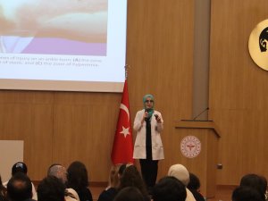 Bursa'da hekim ve sağlık çalışanlarına yanık eğitimi