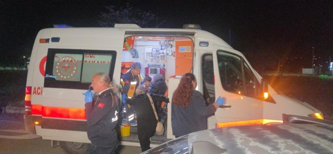 Bursa'da kırmızı ışıkta duran otomobile çarptı! 1'i çocuk 5 yaralı