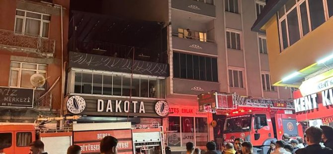 Bursa'da patlayan soba kafeyi küle çevirdi