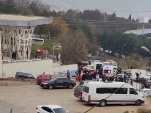 Bursa'da pazar yerinde yangın paniği! 1 kişi dumandan etkilendi