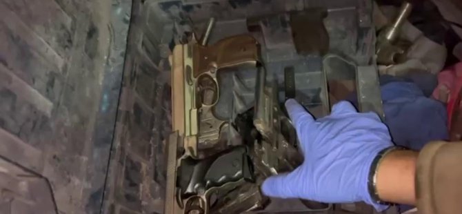 Bursa'da kaçak silah atölyesine baskın! Çok sayıda silah ele geçirildi