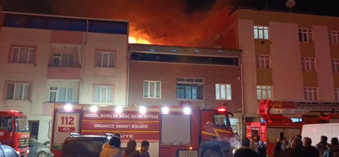 Bursa'da çatı yangını paniğe neden oldu