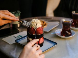 Yemek sonrası tatlı krizi nasıl önlenir?