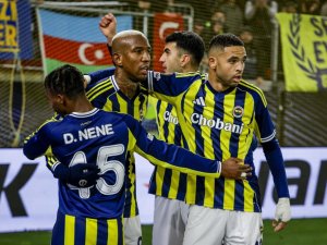 Fenerbahçe Avrupa'da Talisca ile farka koştu