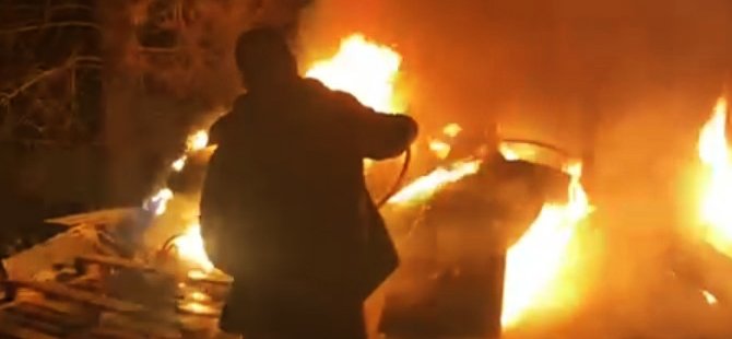 Bursa'da sigara izmariti barakayı küle çevirdi