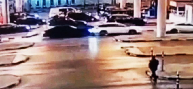 Gümrükte dehşet anları! İki araç arasında sıkıştı!