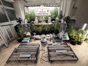 Bursa'da evini uyuşturucu imalathanesine çevirmiş