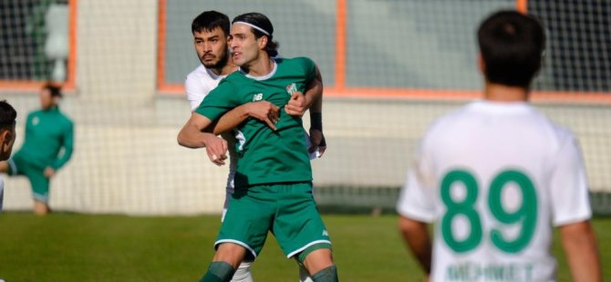 Bursaspor, Nilüfer FK’yı 3 golle geçti