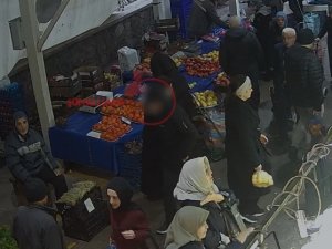 Bursa'da pazar hırsızı polisten kaçamadı!