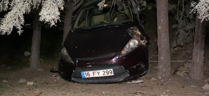 Bursa'da kaza sonrası panik! AVM'nin bahçesine uçtu