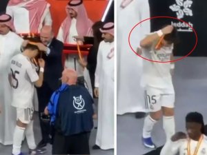 Arda Güler'den kupa törenine damga vuran hareket