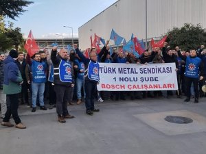 Bursa'da metal işçilerinin eylemi sürüyor!