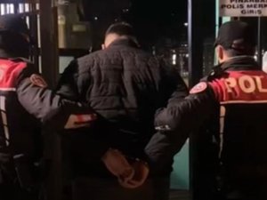128 suçtan aranıyordu, sahte kimlikle yakalandı